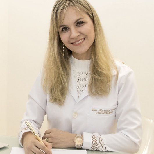 Dra. Marcela Benez