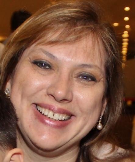 Dra. Teresa Cristina Buosi Tobias
