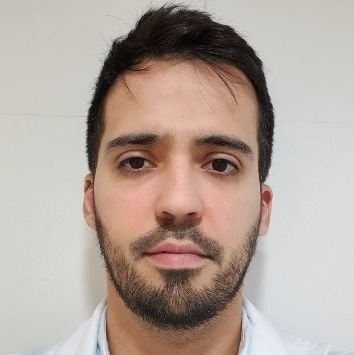 Dr. Leonardo Alves