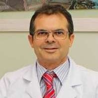 Dr. Andre Muxfeldt Chagas .