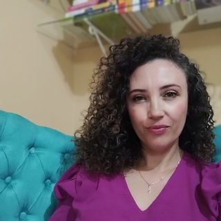 Dra. Cristiane Santos