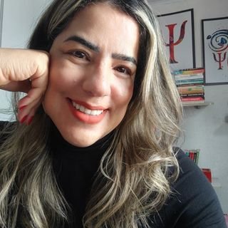 Dra. Gislaine Vieira