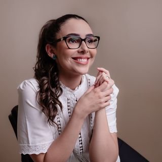 Dra. Talita Freitas Tenuta