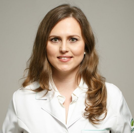 Dra. Natasha Danilow Fachin