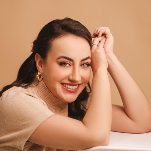 Dra. Yasmin Dene