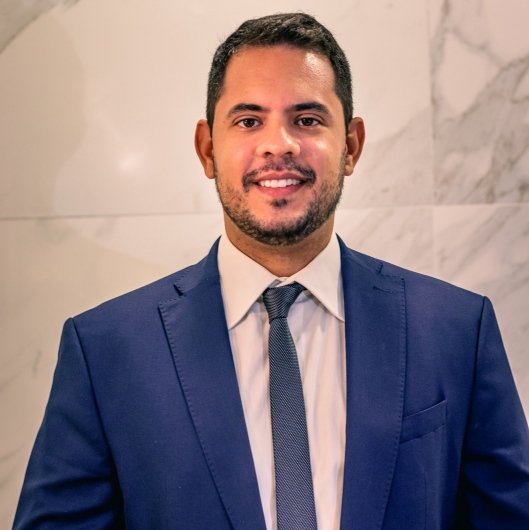 Dr. Eduardo Wagner Marques