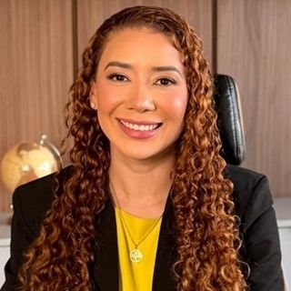 Dra. Raiza Marques Vieira Campos