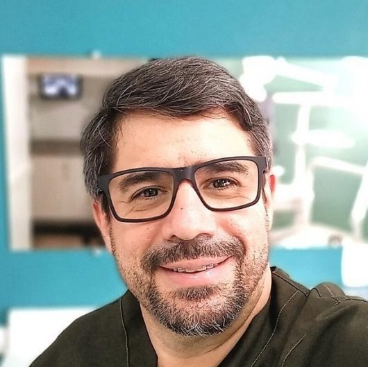 Dr. Marcos Pinto