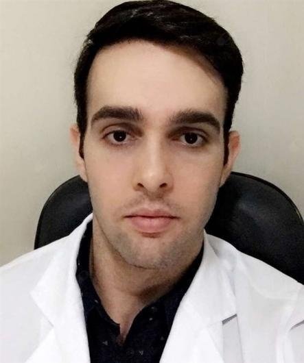 Dr. Rodrigo Varela