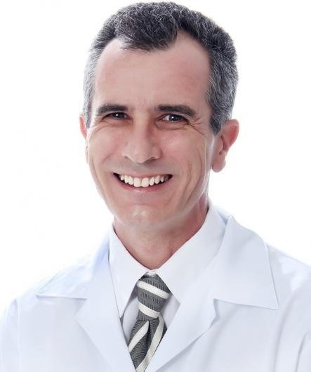 Dr. Fernando José Nunes