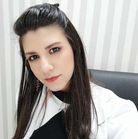 Thaís Helena Alves Theodoro