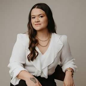 Dra. Ariane Cristina Almeida
