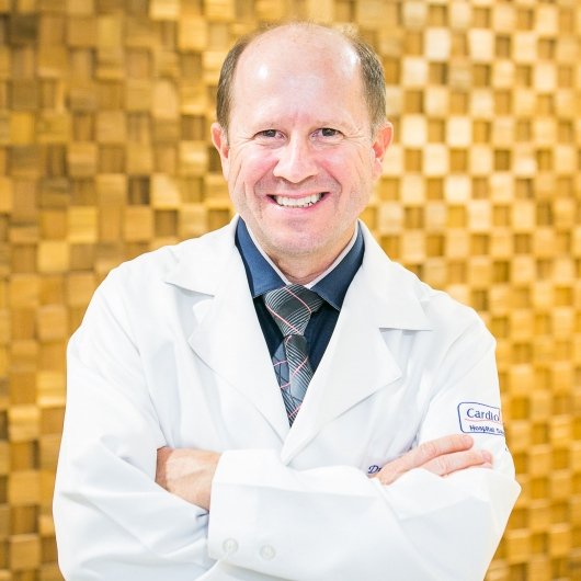 Dr. Marcos Roberto Volpi