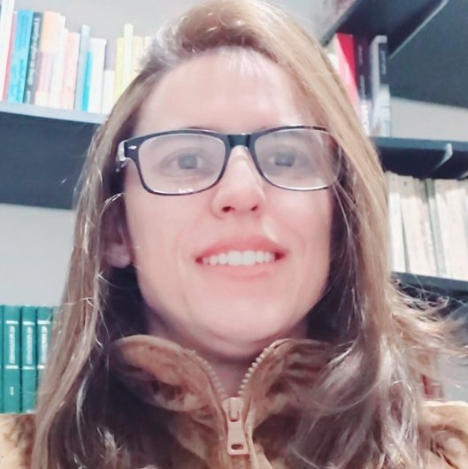 Fabyolla Lúcia Macedo de Castro