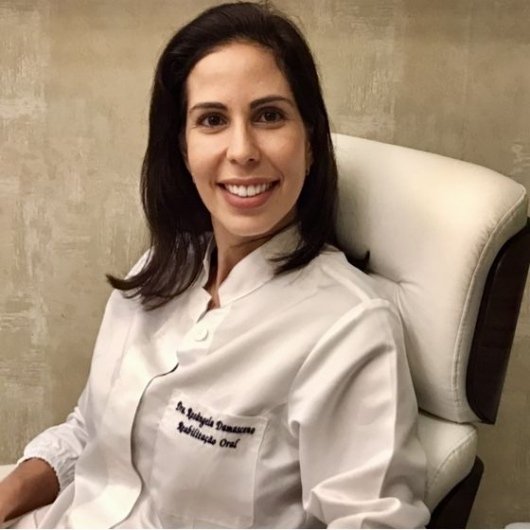 Dra. Rosangela Albuquerque Lopes Damasceno