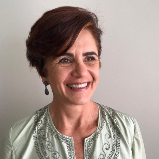 Dra. Rosângela Falcone