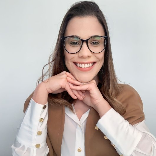 Karin Patrícia De Melo Apolinario