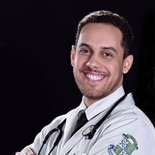 Dr. Rafael Castro