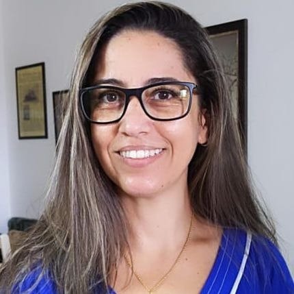 Renata Aprá A Viana