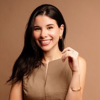 Dra. Amanda Oliveira
