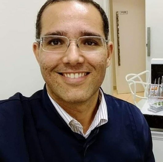 Dr. Walter Novaes Júnior