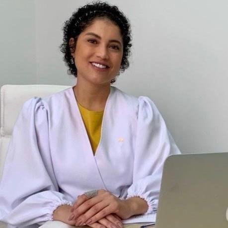 Dra. Kamilla Covas