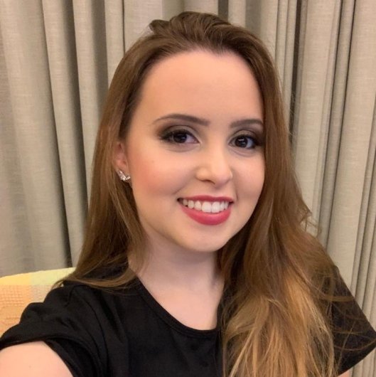 Ana Carolina Fernandes de Oliveira