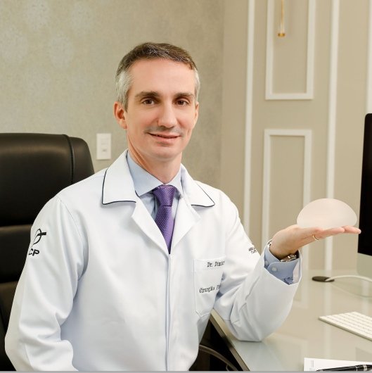 Dr. Dimitri Cardoso Dimatos