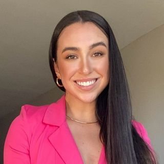 Dra. Evelin Ribeiro
