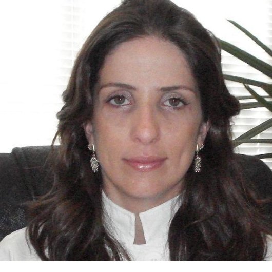 Dra. Andresa Thier de Borba