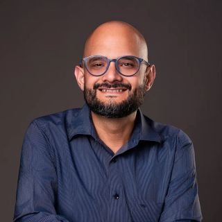 Dr. João Armando De Castro Santos