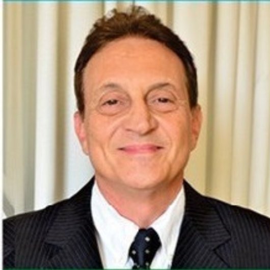 Dr. , Arnaldo Annicchino Nacarato