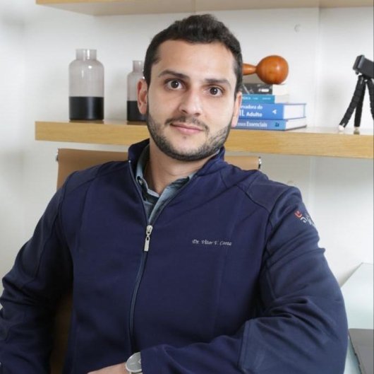 Dr. Vitor Viana Costa