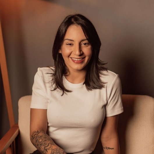 Nayara Rambo Peloi