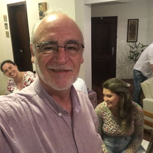 Dr. Cleverson de Macedo Gracia
