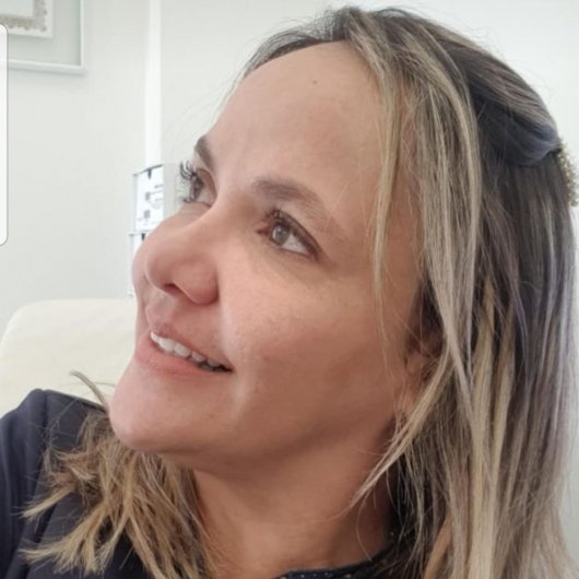 Dra. Raquel Otranto Fernandes Ferrari