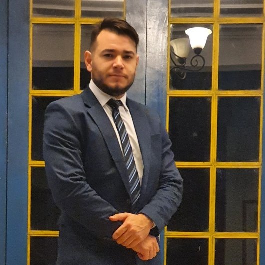 Dr. Allan Prado