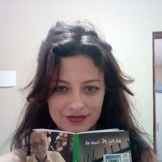 Dra. Luciana de Souza Rodrigues