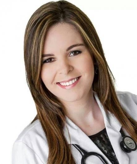 Dra. Clívia Galindo