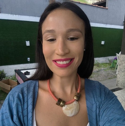 Dra. Erlane de Oliveira Flor Ferreira