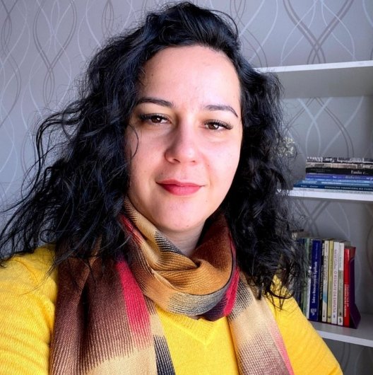 Dra. Aline Maia