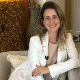 Carla de Oliveira Augusto Antonio