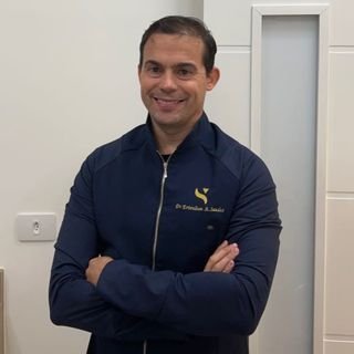Dr. Erivelton Sandes