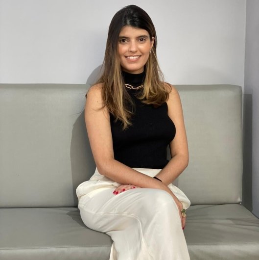 Dra. Lais Guedes