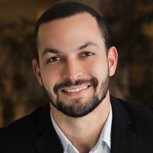 Dr. Thauan Paulucio de Oliveira