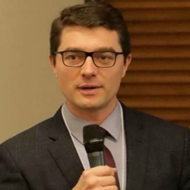 Dr. Rafael Mialski