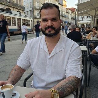 Dr. Ricardo Albuquerque