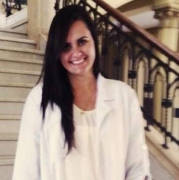 Dra. Mariana Azevedo
