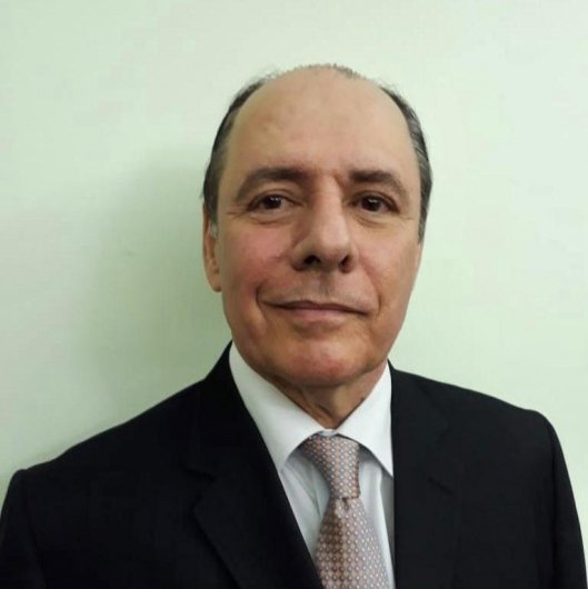 Dr. Fernando Antonio Campos
