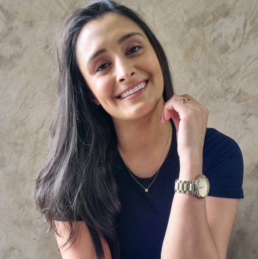 Isadora Claudiano Pereira